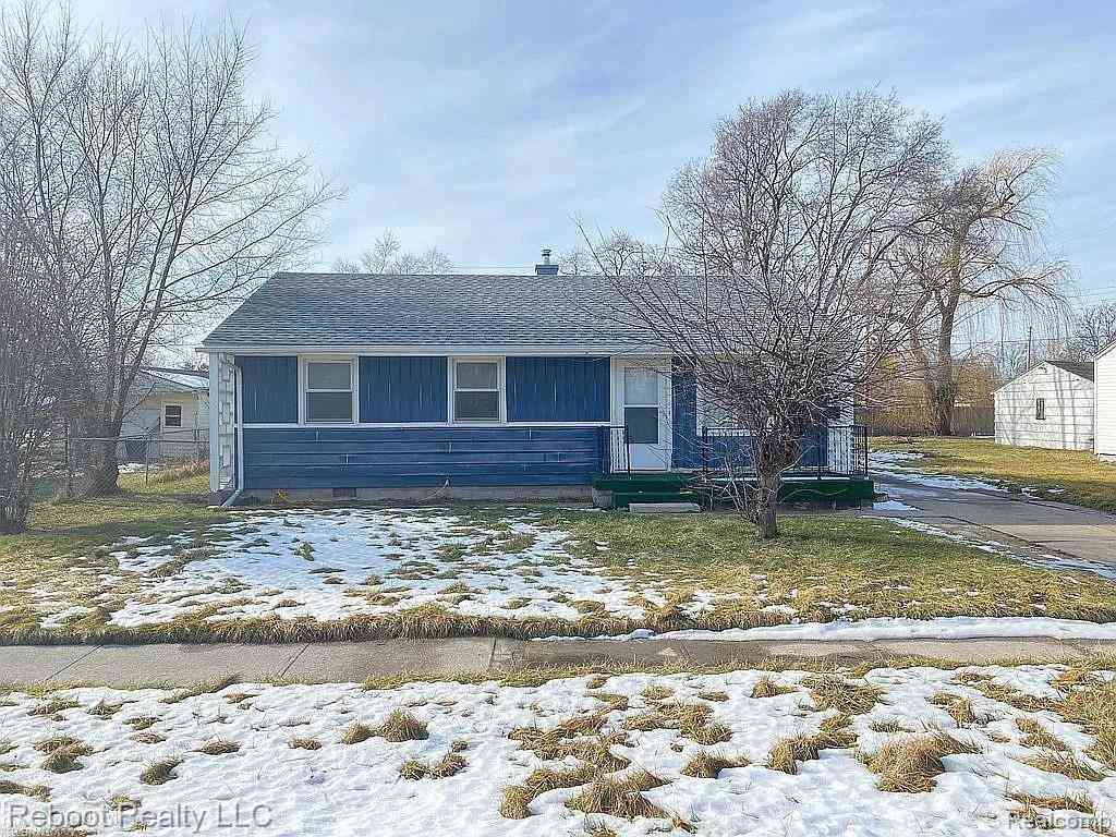 Homes For Sale - 611 S 24th Street <br/> Saginaw County, Saginaw, MI 48601