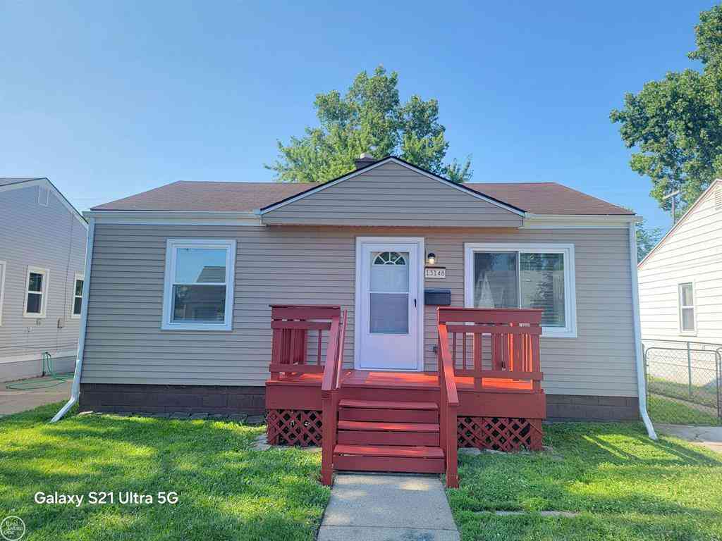 Homes For Rent - 13148 Sherman Avenue <br/> Warren, MI 48089