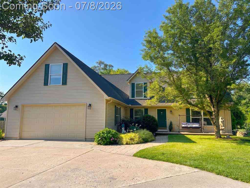 Homes For Sale - 2048 Collins Avenue <br/> Macomb County, Shelby Twp, MI 48317