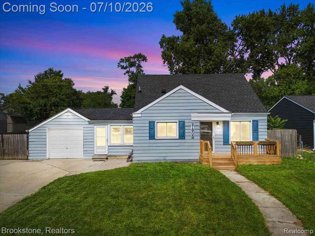 Homes For Sale - 21905 Tulane Avenue <br/> Farmington, MI 48336