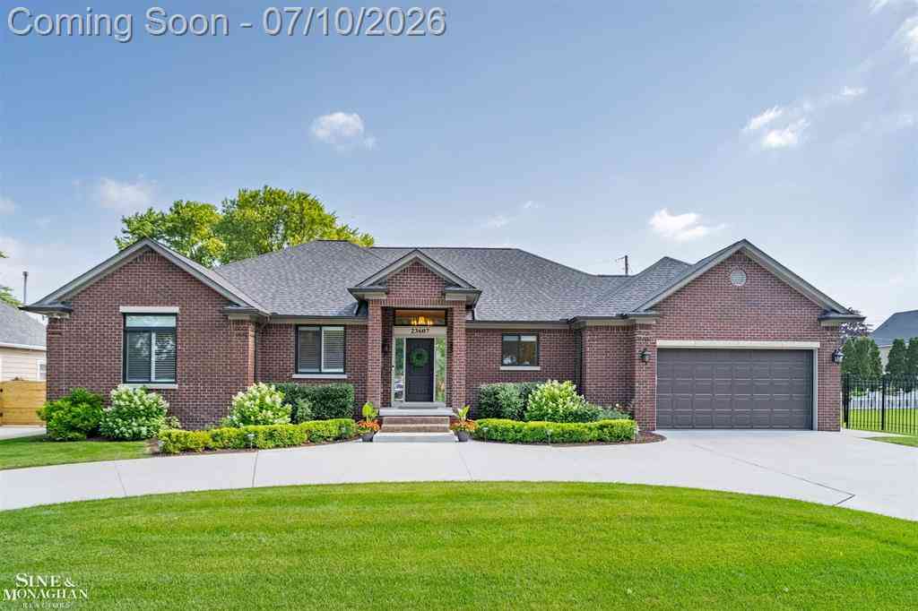 Homes For Sale - 23607 Recreation Street <br/> Macomb County, Saint Clair Shores, MI 48082