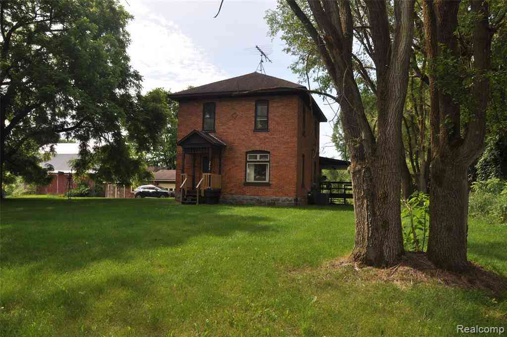 Homes For Sale - 3954 Mayville Road <br/> Silverwood, MI 48760