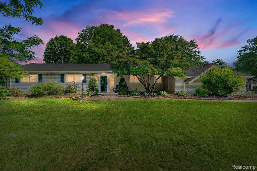 Homes For Sale - 29721 Beacontree Street <br/> Farmington, MI 48331