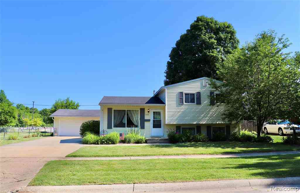 Homes For Sale - 505 Clarion Street <br/> Clio, MI 48420