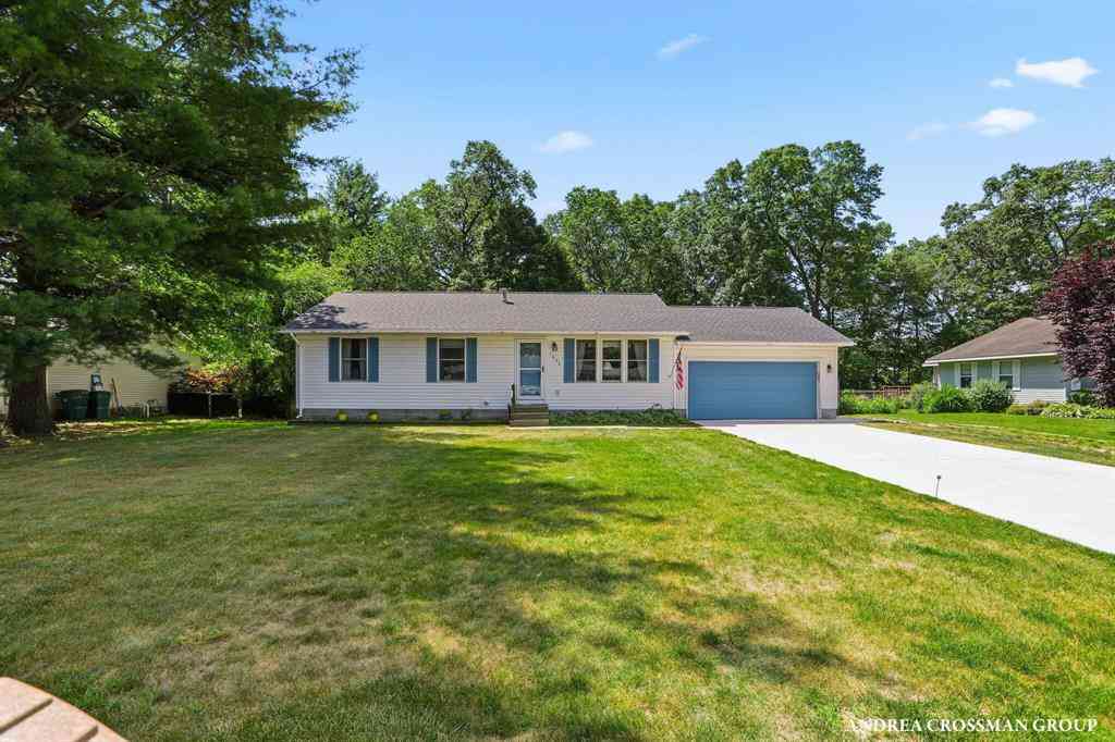 Homes For Sale - 1095 Becker Road <br/> Muskegon, MI 49445