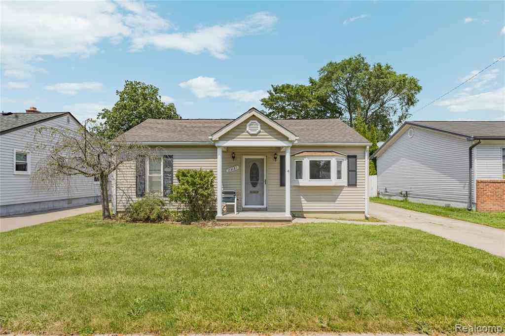 Homes For Sale - 23137 E 13 Mile Road <br/> Macomb County, Saint Clair Shores, MI 48082