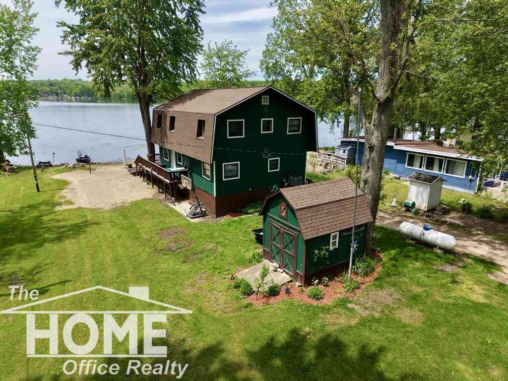 Homes For Sale - 2032 Howard Point Drive <br/> Nashville, MI 49073