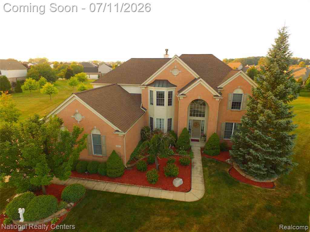 Homes For Sale - 429 Delaford Court <br/> Canton, MI 48188