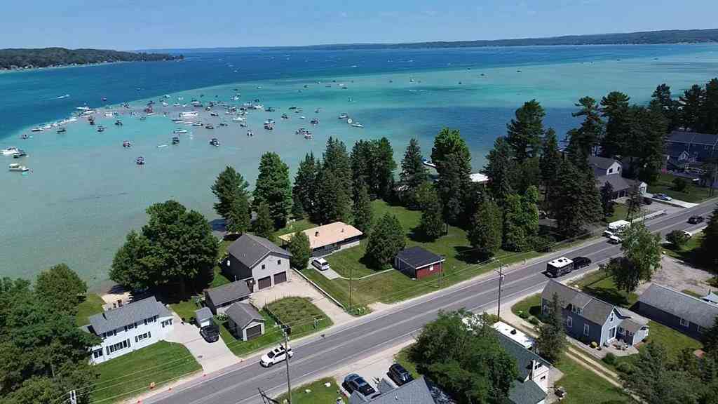 Homes For Sale - 7516 Crystal Beach Road <br/> Rapid City, MI 49676