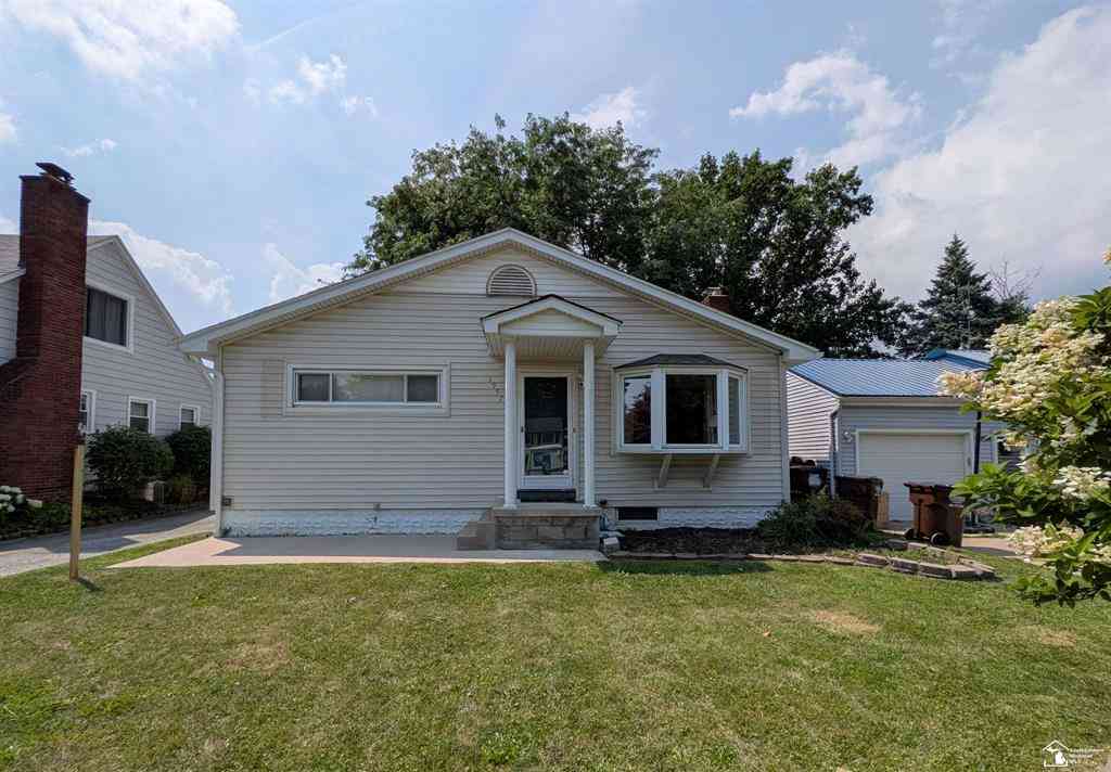 Homes For Sale - 1957 Vivian Rd. Road <br/> Monroe, MI 48162