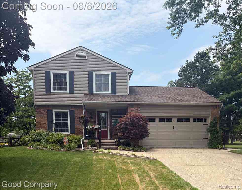 Homes For Sale - 10412 Barbara Street <br/> Livingston County, Pinckney, MI 48169