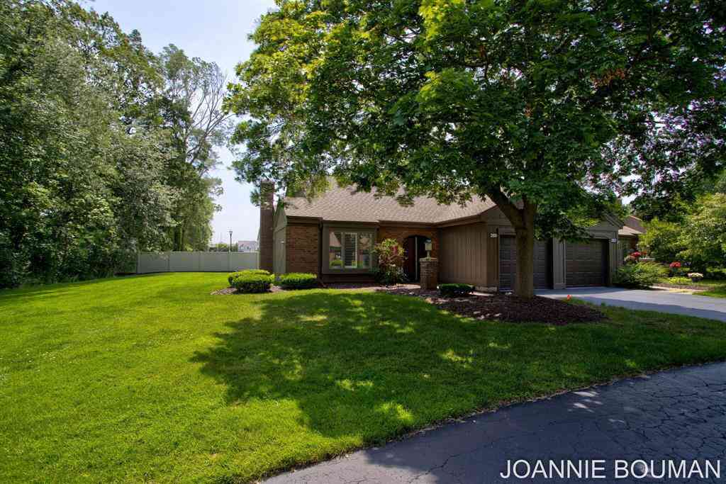 Condo For Sale - 280 Winsted Avenue <br/> Holland, MI 49423