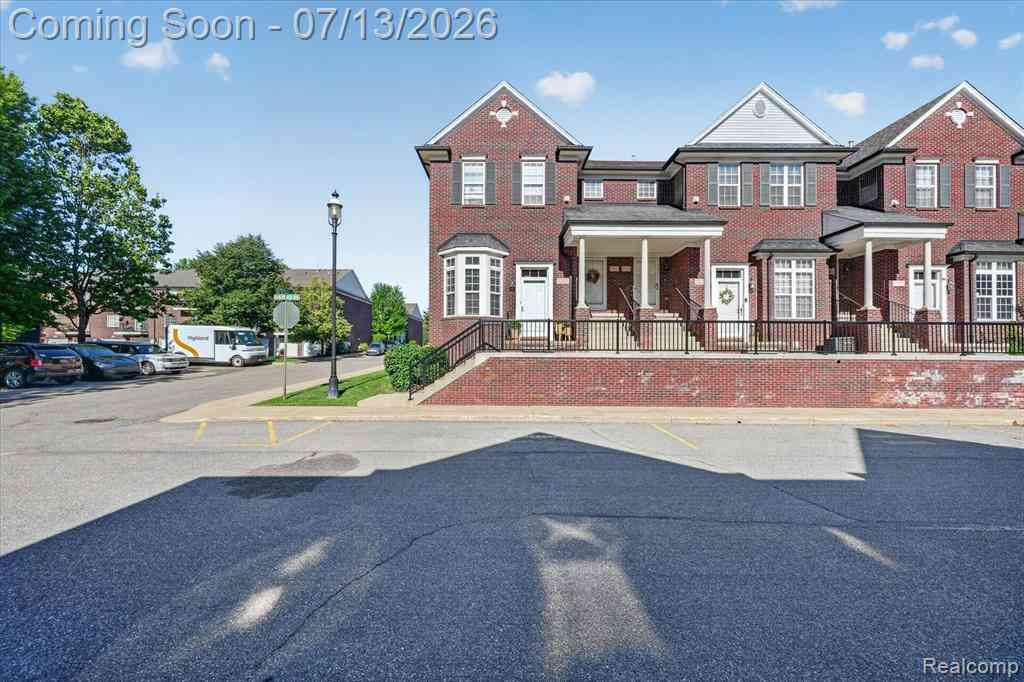 Condo For Sale - 53118 Providence Drive E E #41<br/> Utica, MI 48316