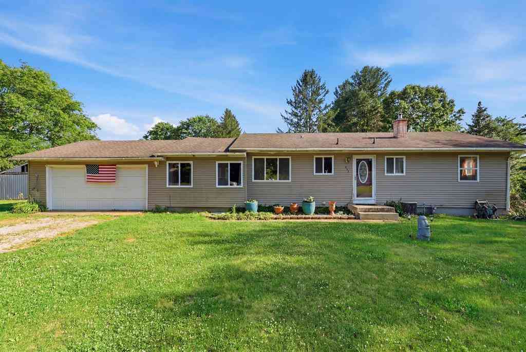Homes For Sale - 209 Cardinal Avenue <br/> Battle Creek, MI 49037