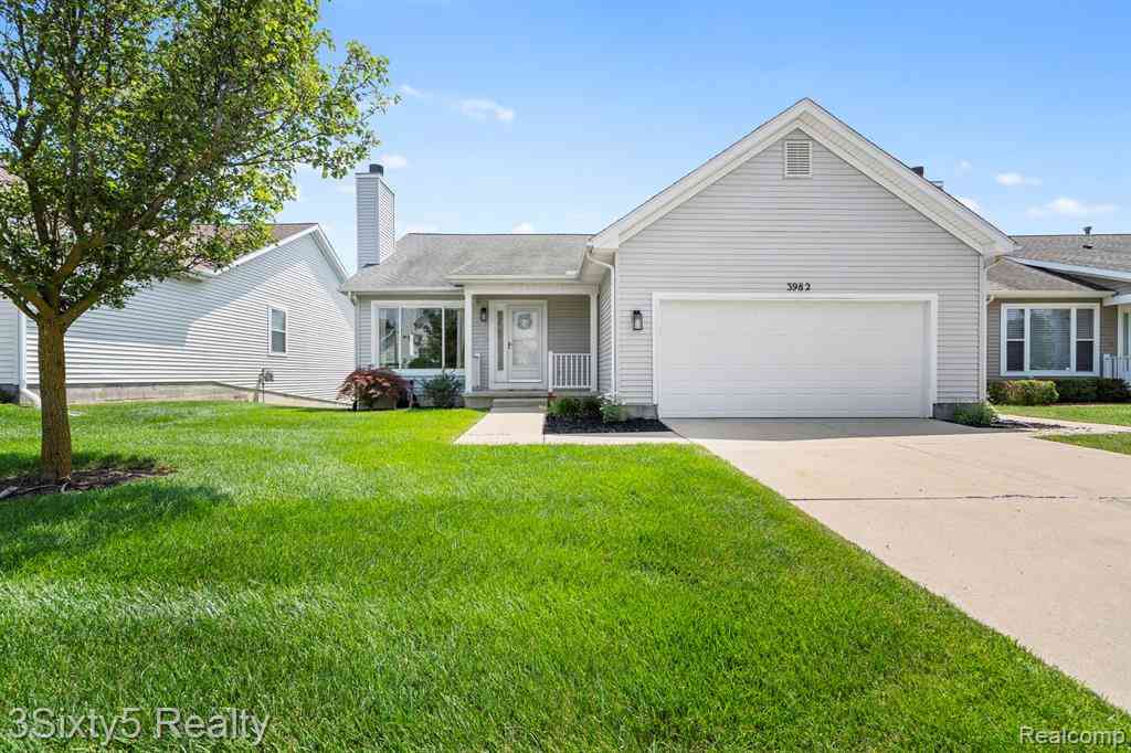 Condo For Sale - 3982 Bridle Pass <br/> Washtenaw County, Ann Arbor, MI 48108