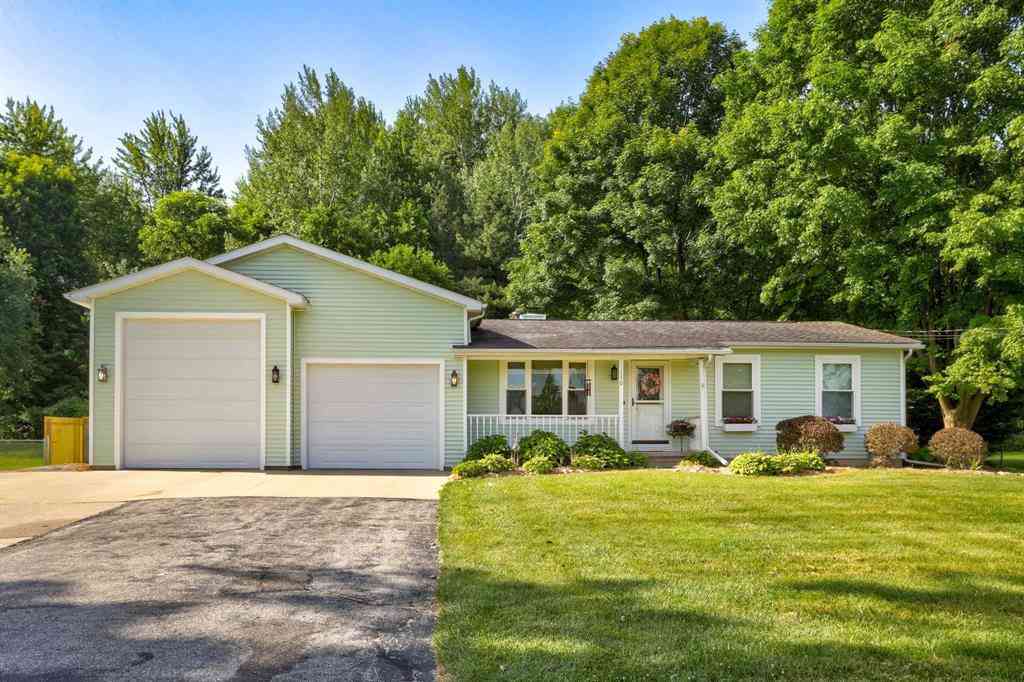 Homes For Sale - 11150 Lange Road <br/> Saginaw County, Birch Run, MI 48415