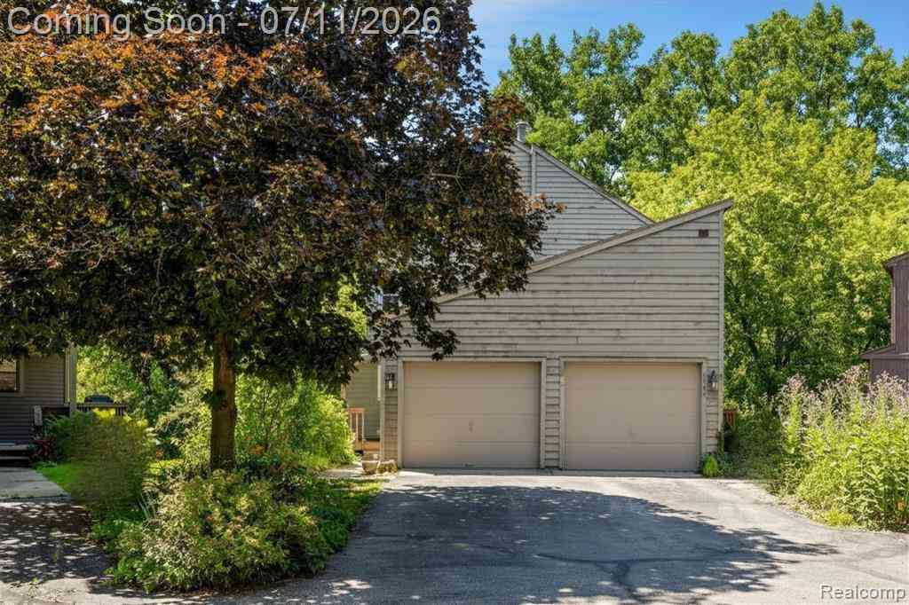 Condo For Sale - 1732 W Liberty Street <br/> Washtenaw County, Ann Arbor, MI 48103