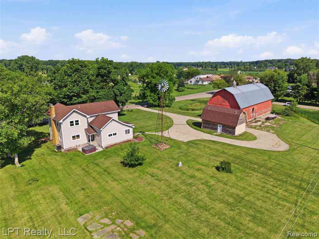 Homes For Sale - 600 Fowlerville Road <br/> Fowlerville, MI 48836