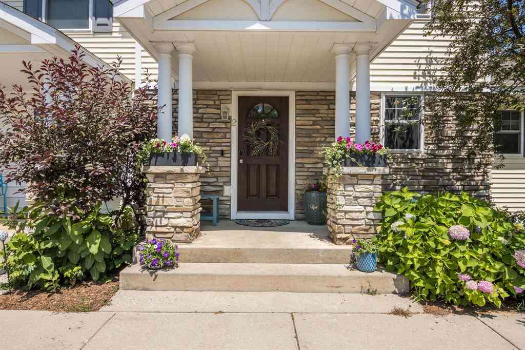 Condo For Sale - 1477 Newport Street <br/> Traverse City, MI 49686