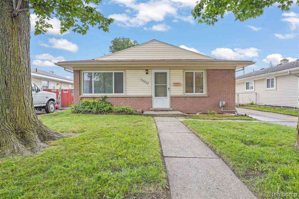 Homes For Sale - 12400 Arcola Street <br/> Livonia, MI 48150