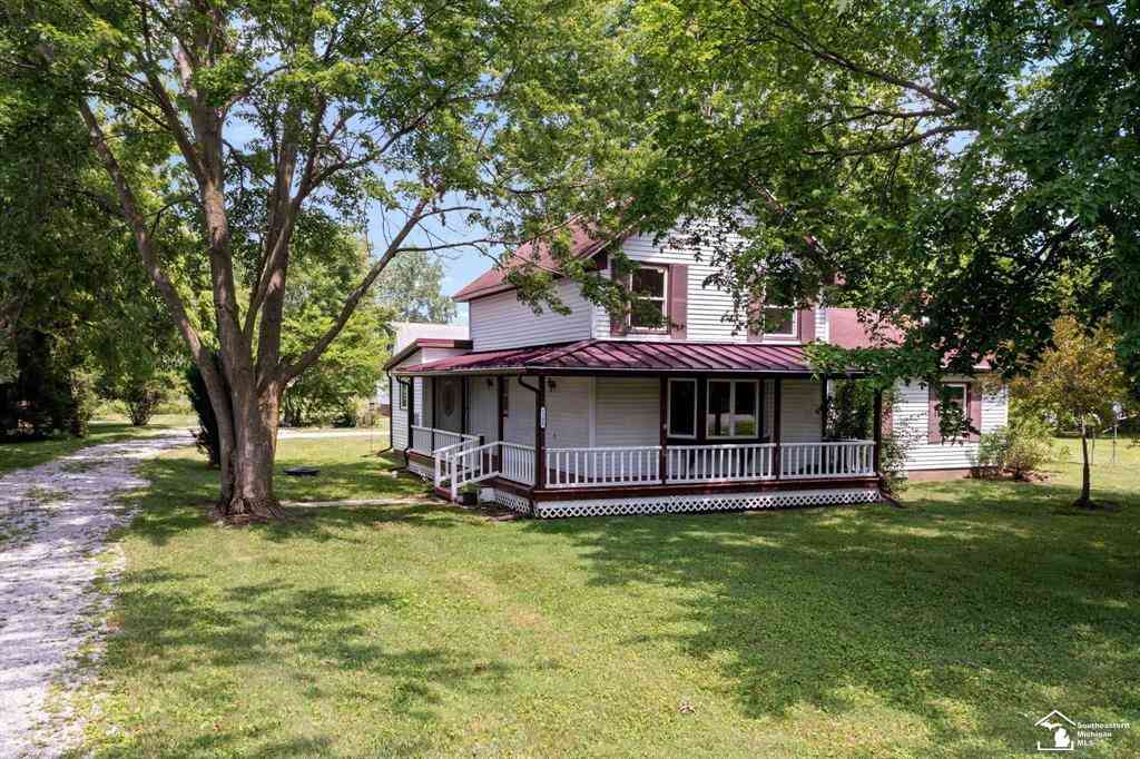Homes For Sale - 7200 Memorial Highway <br/> Monroe County, Ottawa Lake, MI 49267