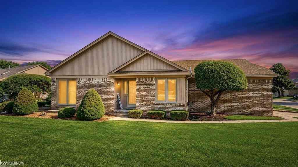 Condo For Sale - 41230 Whispering Oaks Drive <br/> Clinton Township, MI 48038