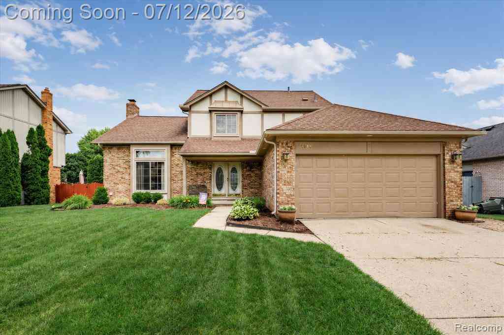 Homes For Sale - 39044 Mallorn Drive <br/> Sterling Heights, MI 48313