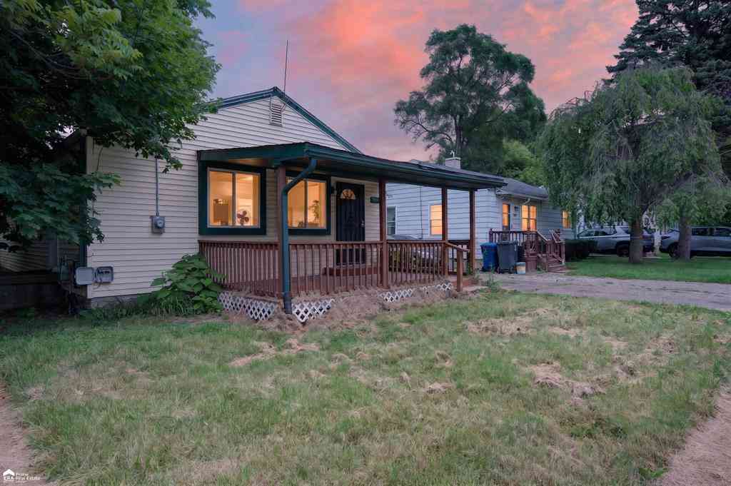 Homes For Sale - 3111 Colorado Avenue <br/> Flint, MI 48506