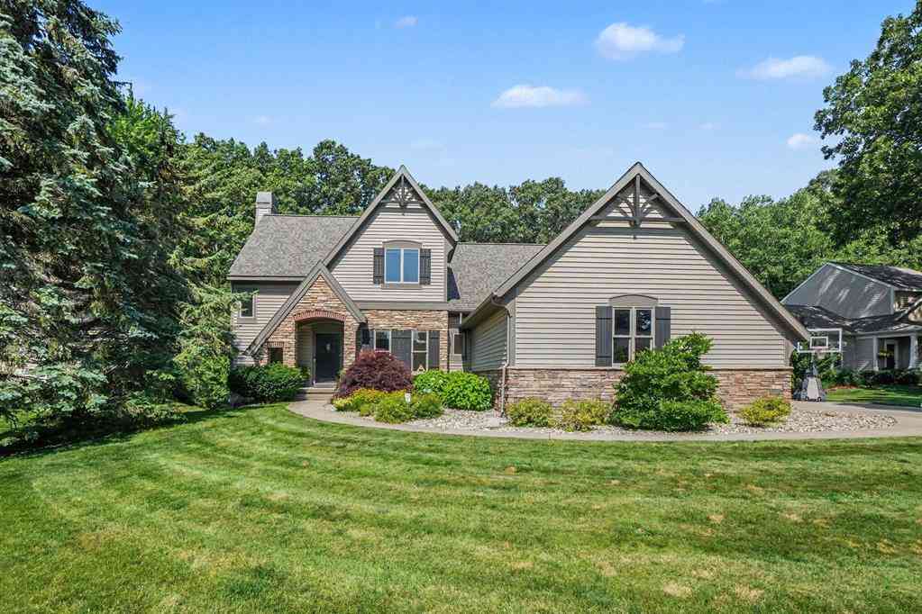 Homes For Sale - 16033 Waterleaf Trail <br/> Spring Lake, MI 49456