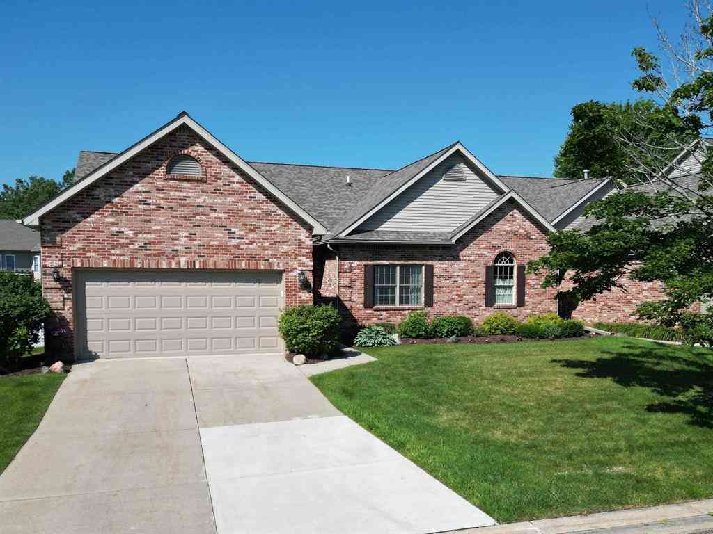 Condo For Sale - 13056 Harbor Landings Drive <br/> Fenton, MI 48430