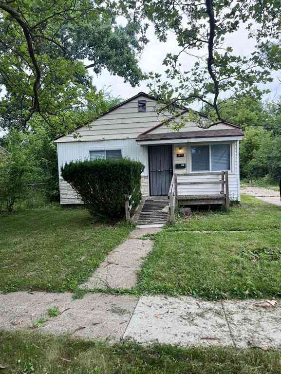 Homes For Sale - 1813 Polly Street <br/> Genesee County, Flint, MI 48505