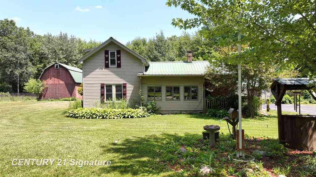 Homes For Sale - 12164 N Elms Road <br/> Genesee County, Clio, MI 48420