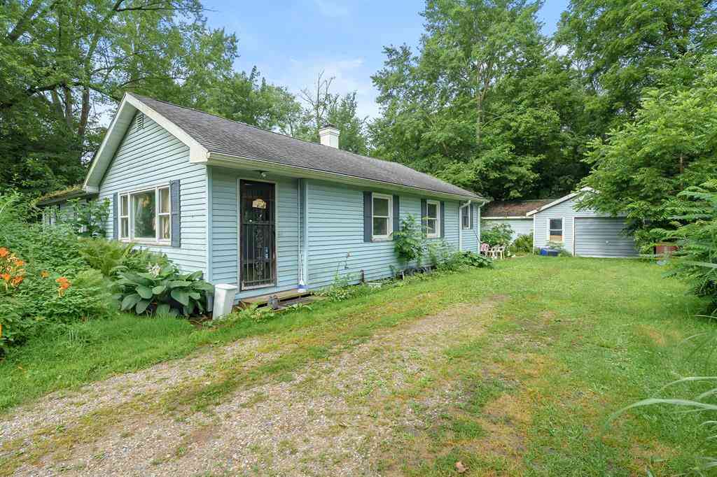Homes For Sale - 174 Homer Street <br/> Kalamazoo, MI 49048