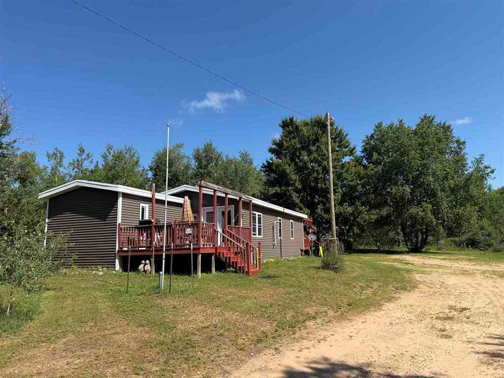 Homes For Sale - 8819 Harlan Road <br/> Copemish, MI 49625