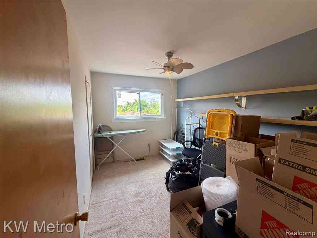 Condo For Sale - 41694 Bedford  <br/> Canton, MI 48187