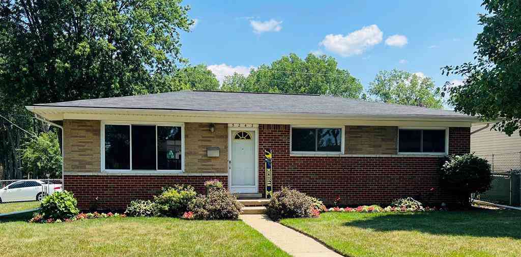 Homes For Sale - 5243 Don Shenk Street <br/> Genesee County, Swartz Creek, MI 48473