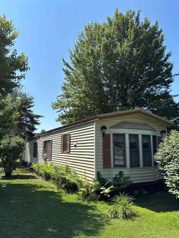 Homes For Sale - 4088 Western Drive <br/> Sanilac County, Croswell, MI 48422