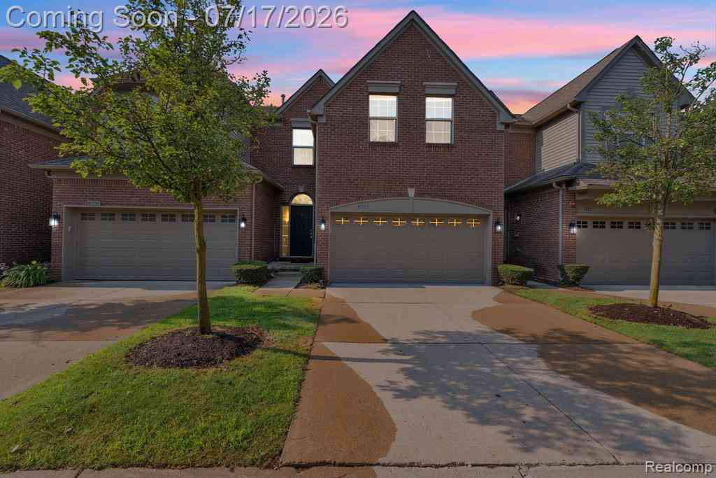 Condo For Sale - 41101 N Maplewood Drive <br/> Wayne County, Canton, MI 48187
