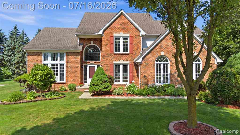 Homes For Sale - 3417 Balfour Drive <br/> Troy, MI 48084