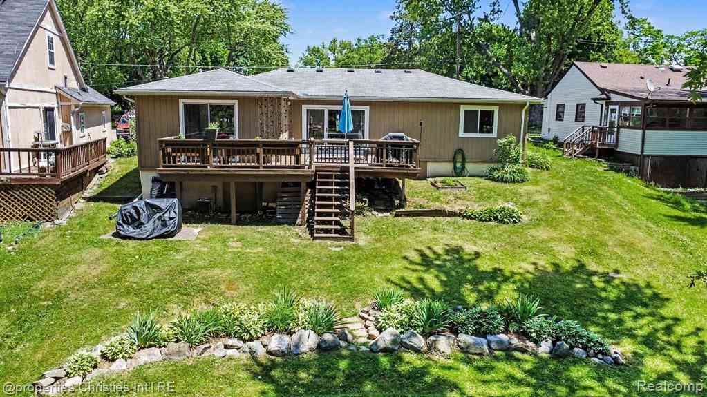 Homes For Sale - 9567 Susin Lane <br/> Clarkston, MI 48348
