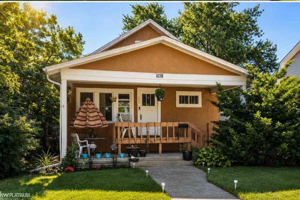 Homes For Sale - 523 16th Street <br/> Saint Clair County, Port Huron, MI 48060