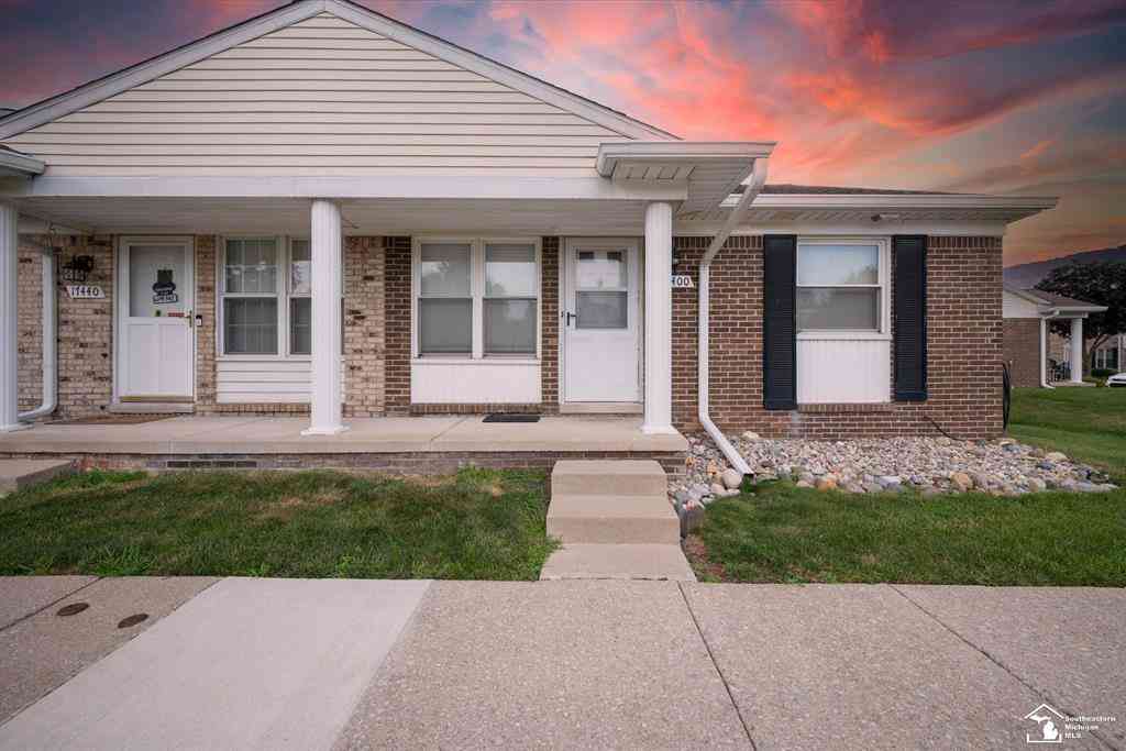 Condo For Sale - 17400 Rudgate Street <br/> Wayne County, Southgate, MI 48195