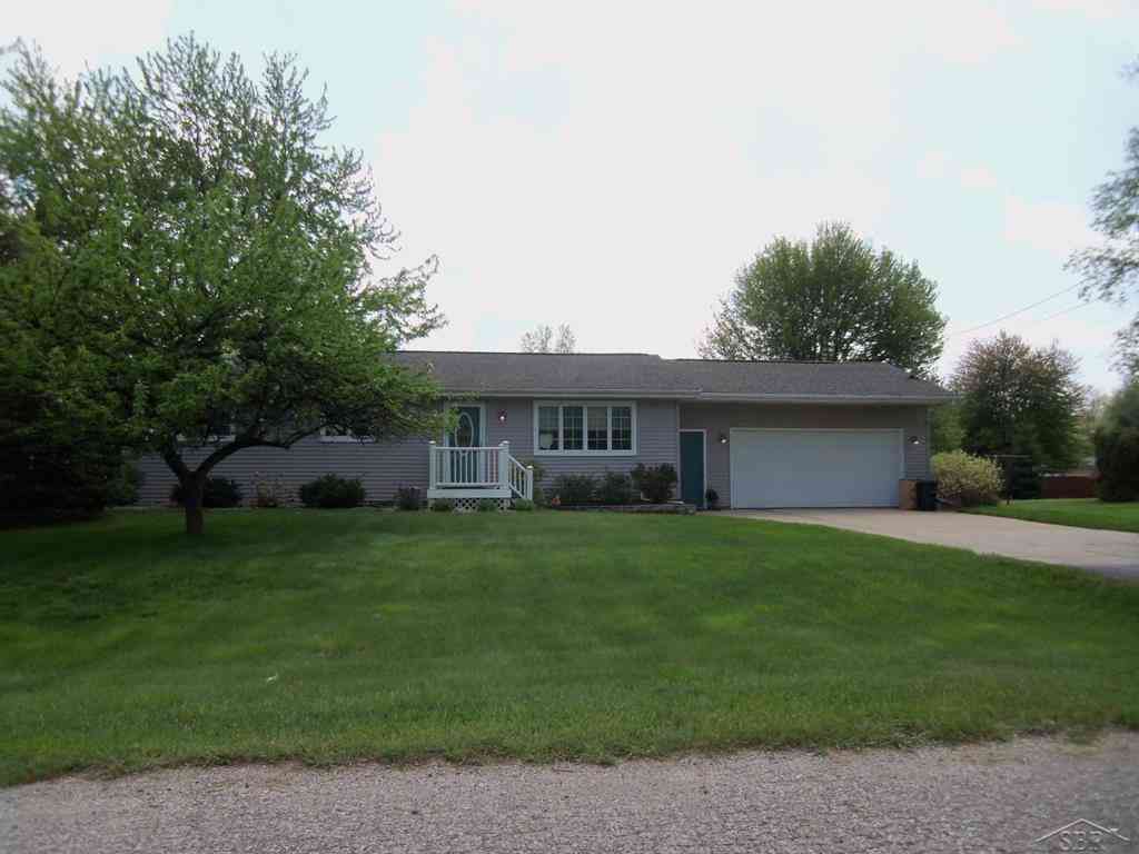 Homes For Sale - 12239 Autumn Lane <br/> Freeland, MI 48623