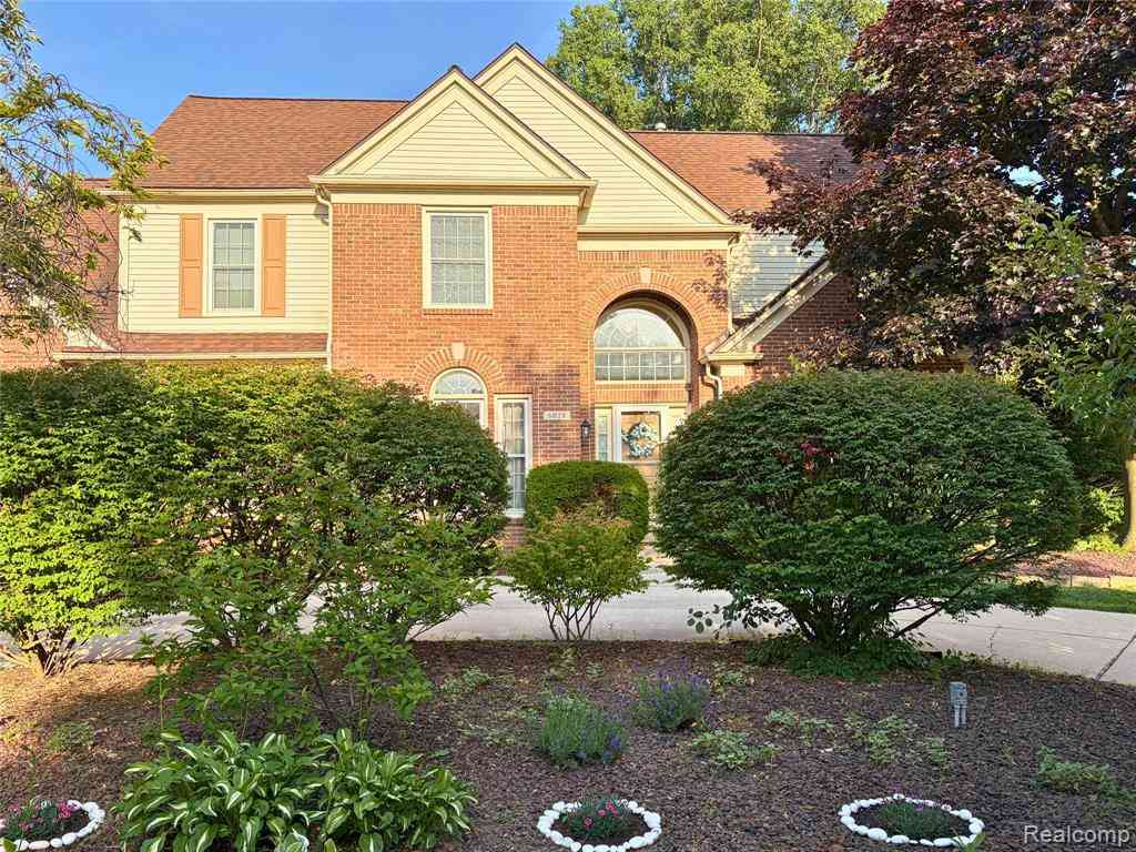 Homes For Rent - 6028 Meadowview Drive <br/> Canton, MI 48187