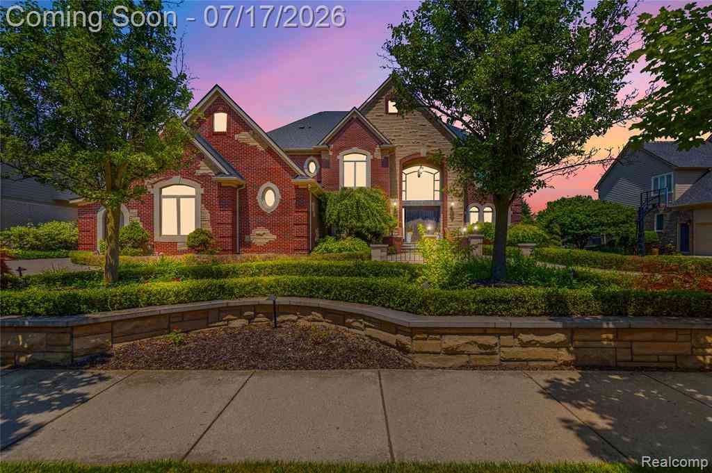 Homes For Sale - 48554 Stoneridge Drive <br/> Wayne County, Northville, MI 48168