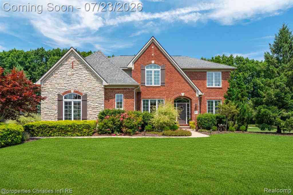 Homes For Sale - 47648 Cheltenham Drive <br/> Novi, MI 48374