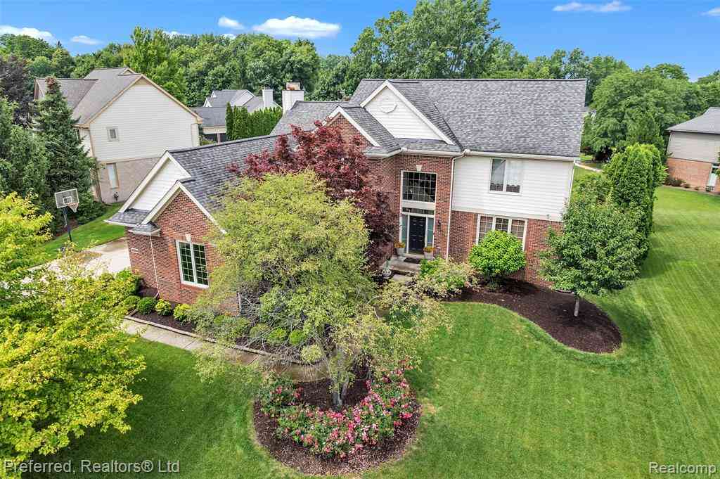 Homes For Sale - 46564 Southview Lane <br/> Plymouth, MI 48170
