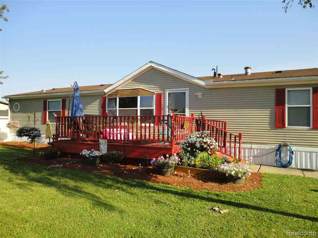 Homes For Sale - 241 Emerald Circle <br/> Monroe County, Dundee, MI 48131