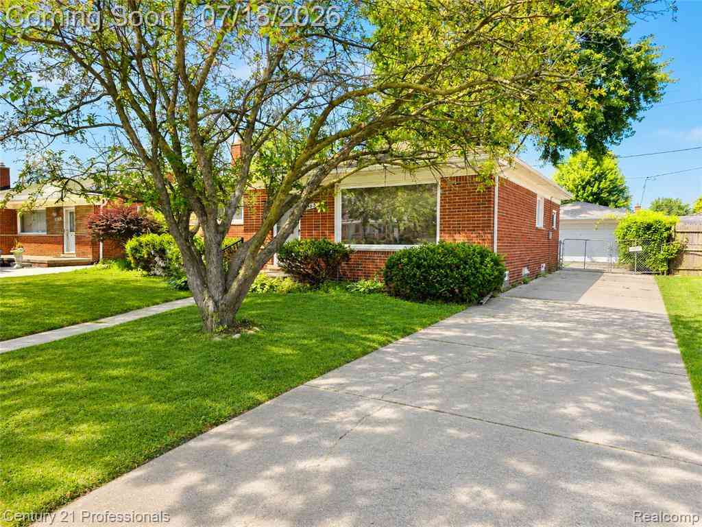 Homes For Sale - 8563 Centralia Street <br/> Dearborn Heights, MI 48127