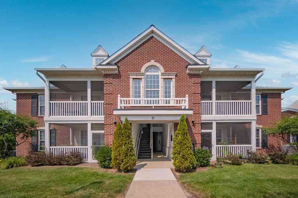 Condo For Rent - 953 E Summerfield Glen Circle <br/> Ann Arbor, MI 48103